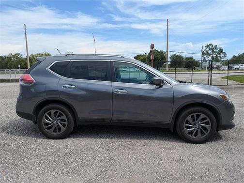 2016 Nissan Rogue SL