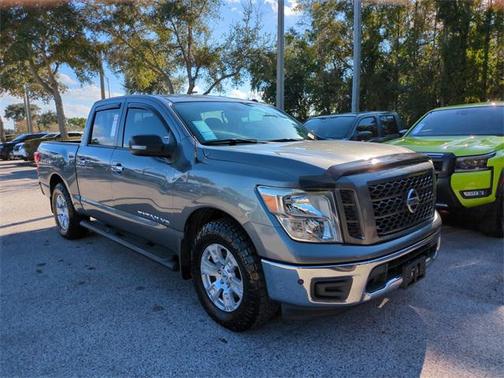 2019 Nissan Titan SV