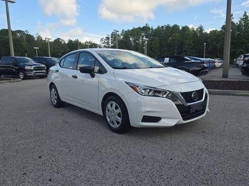 Fresh Powder 2021 Nissan Versa 1.6 S