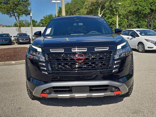 Super Black 2026 Nissan Pathfinder Rock Creek
