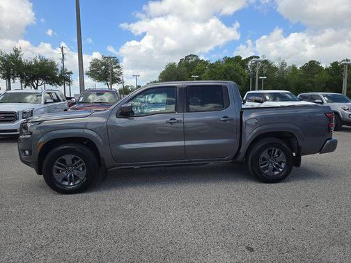 Gun Metallic 2025 Nissan Frontier SV