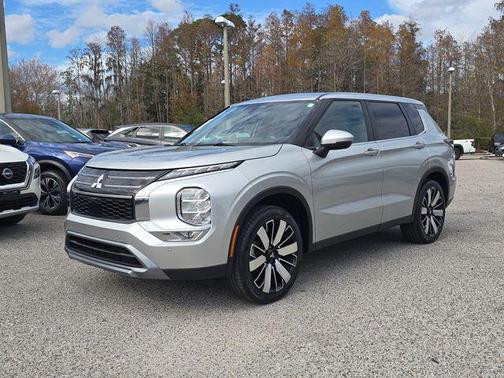 2025 Mitsubishi Outlander SE 2.5 2WD