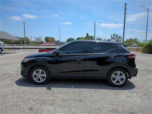 2024 Nissan Kicks S