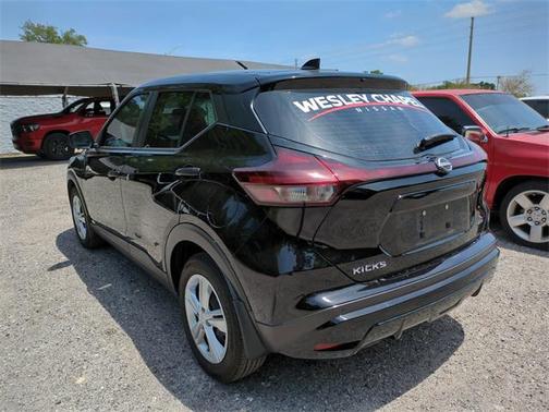 2024 Nissan Kicks S