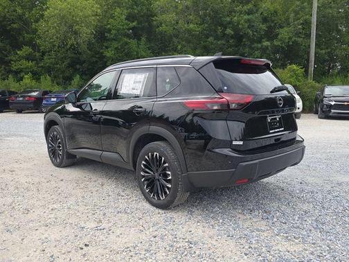 Super Black 2026 Nissan Rogue Dark Armor