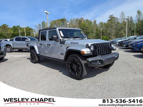 Silver Zynith Clearcoat 2022 Jeep Gladiator Sport