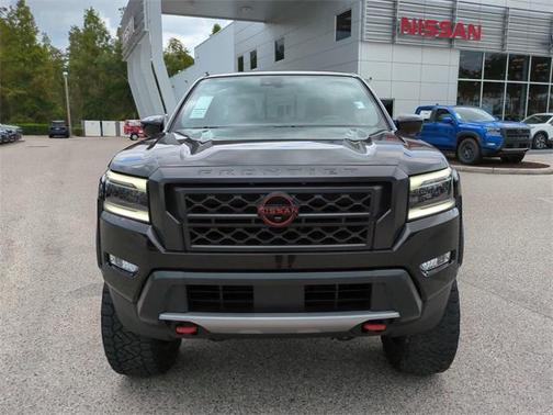 2023 Nissan Frontier PRO-X