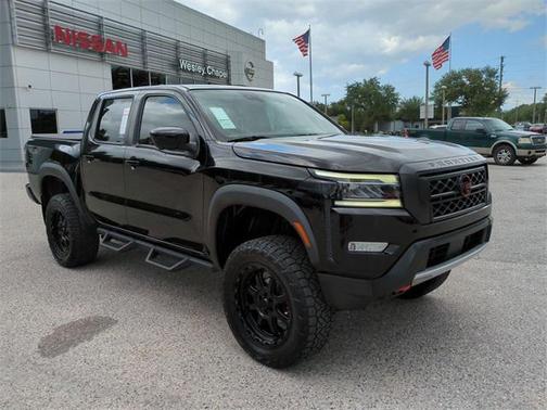 2023 Nissan Frontier PRO-X