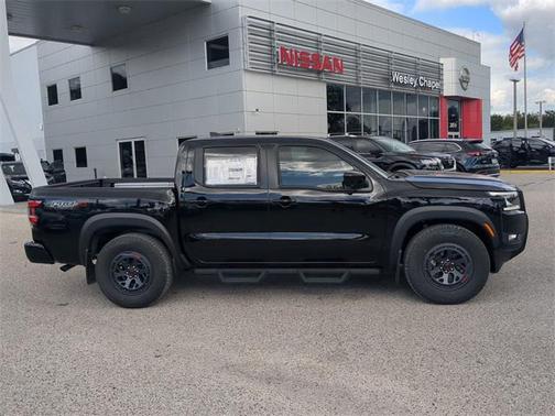 2025 Nissan Frontier PRO-X