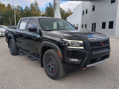 2025 Nissan Frontier PRO-X