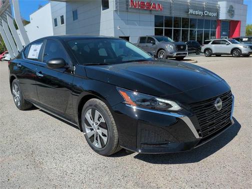 2025 Nissan Altima S FWD