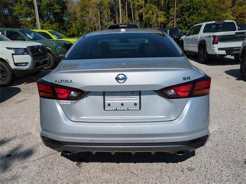 2020 Nissan Altima SR FWD