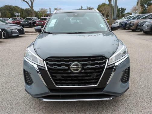 2021 Nissan Kicks SV