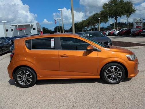 2017 Chevrolet Sonic LT
