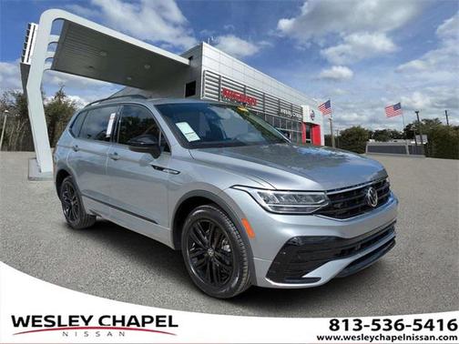 2022 Volkswagen Tiguan 2.0T SE R-Line Black