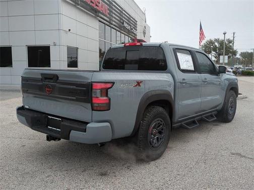 2025 Nissan Frontier PRO-X