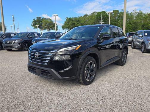 Super Black 2025 Nissan Rogue SV