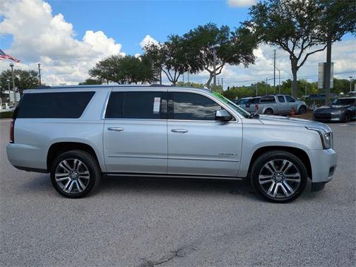 2020 GMC Yukon XL Denali