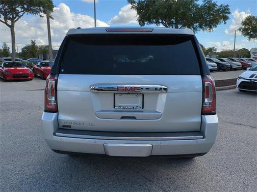 2020 GMC Yukon XL Denali