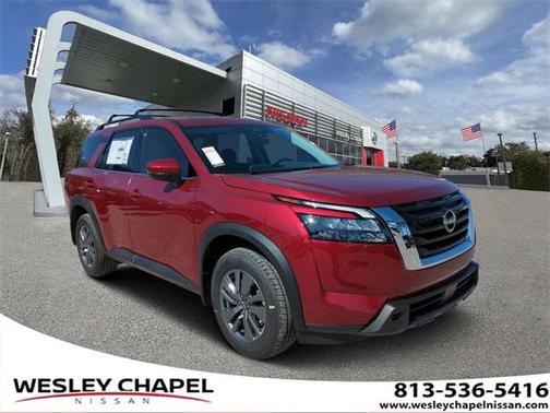 2025 Nissan Pathfinder SV FWD