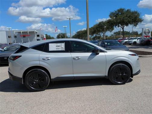 2025 Nissan Murano SV