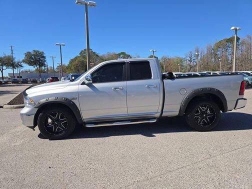 2018 RAM 1500 SLT