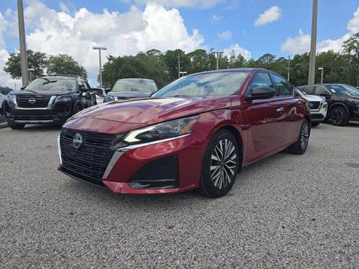 Scarlet Ember 2024 Nissan Altima 2.5 SV