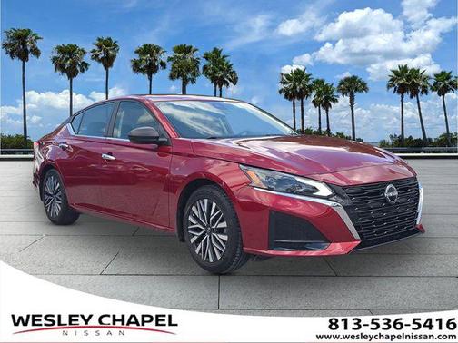 Scarlet Ember 2024 Nissan Altima 2.5 SV