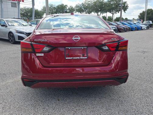 Scarlet Ember 2024 Nissan Altima 2.5 SV