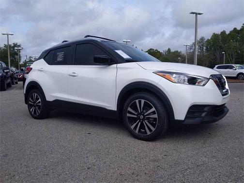 2018 Nissan Kicks SV