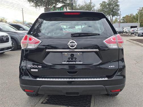 2015 Nissan Rogue S