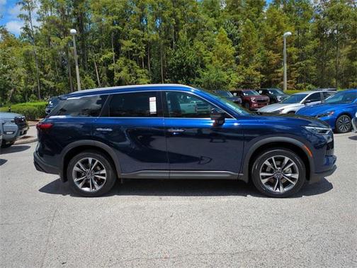 2022 INFINITI QX60 Luxe