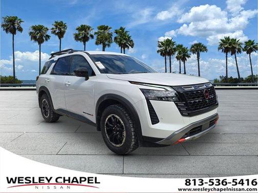 Everest White Pearl Tricoat 2026 Nissan Pathfinder Rock Creek