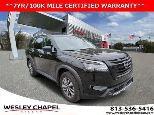 2024 Nissan Pathfinder SL FWD