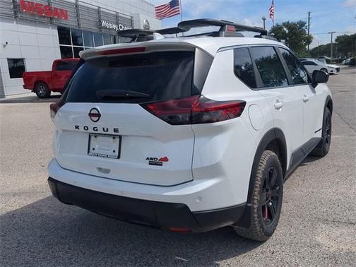 2025 Nissan Rogue Rock Creek