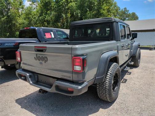 2021 Jeep Gladiator Sport