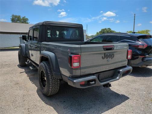 2021 Jeep Gladiator Sport