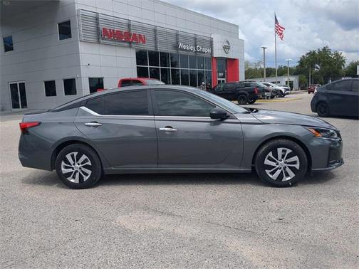 2025 Nissan Altima S FWD