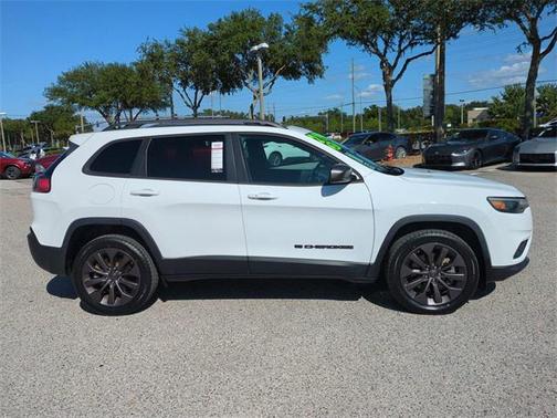 2021 Jeep Cherokee Latitude Lux