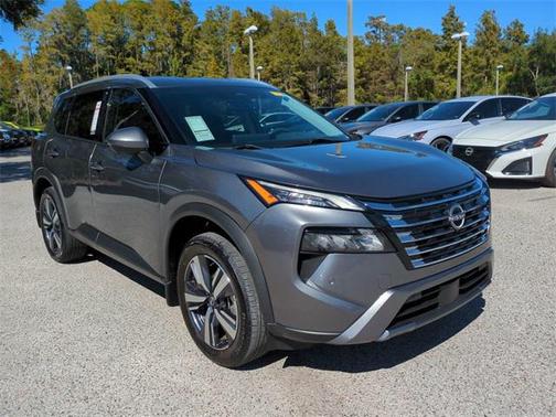 2024 Nissan Rogue SL