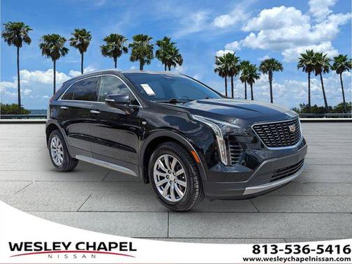 Stellar Black Metallic 2021 Cadillac XT4 Premium Luxury