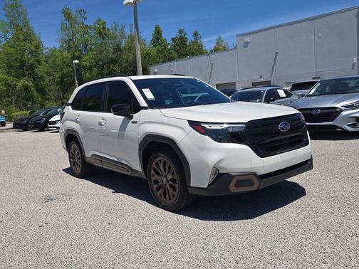 Crystal White Pearl 2025 Subaru Forester Hybrid Sport