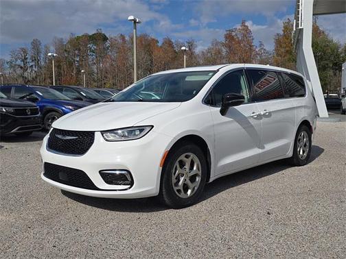 2024 Chrysler Pacifica Limited