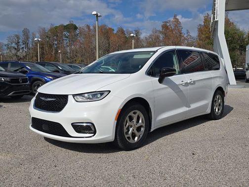 2024 Chrysler Pacifica Limited