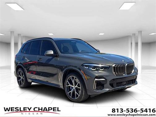 2022 BMW X5 M50i