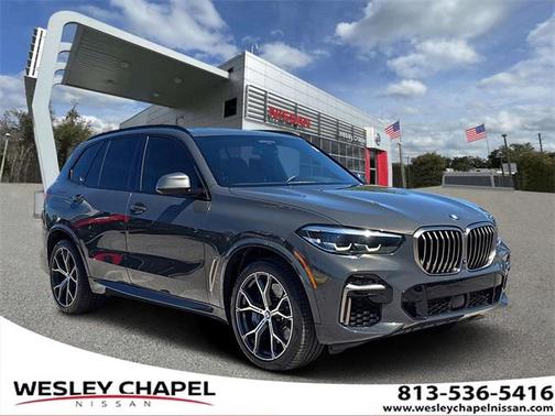 2022 BMW X5 M50i
