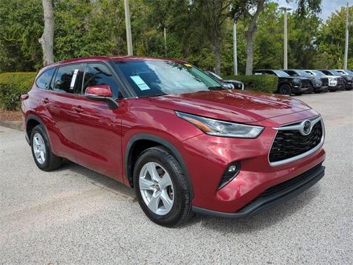 2021 Toyota Highlander LE