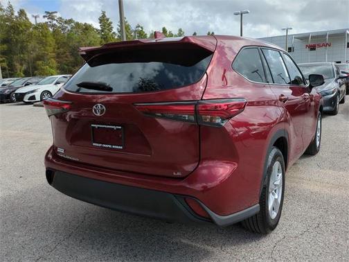 2021 Toyota Highlander LE
