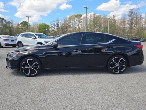 2024 Nissan Altima SR FWD