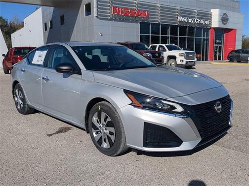 2025 Nissan Altima S FWD